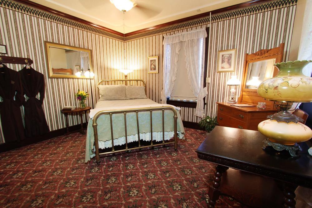 The National Hotel Jamestown Bilik gambar