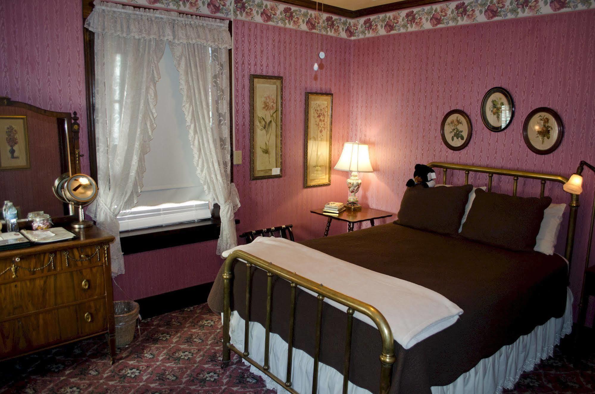 The National Hotel Jamestown Luaran gambar