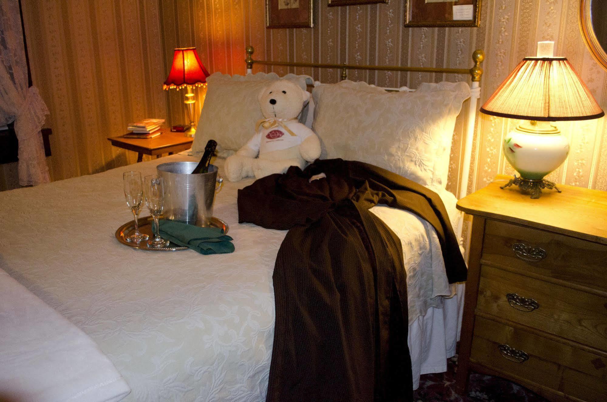 The National Hotel Jamestown Luaran gambar